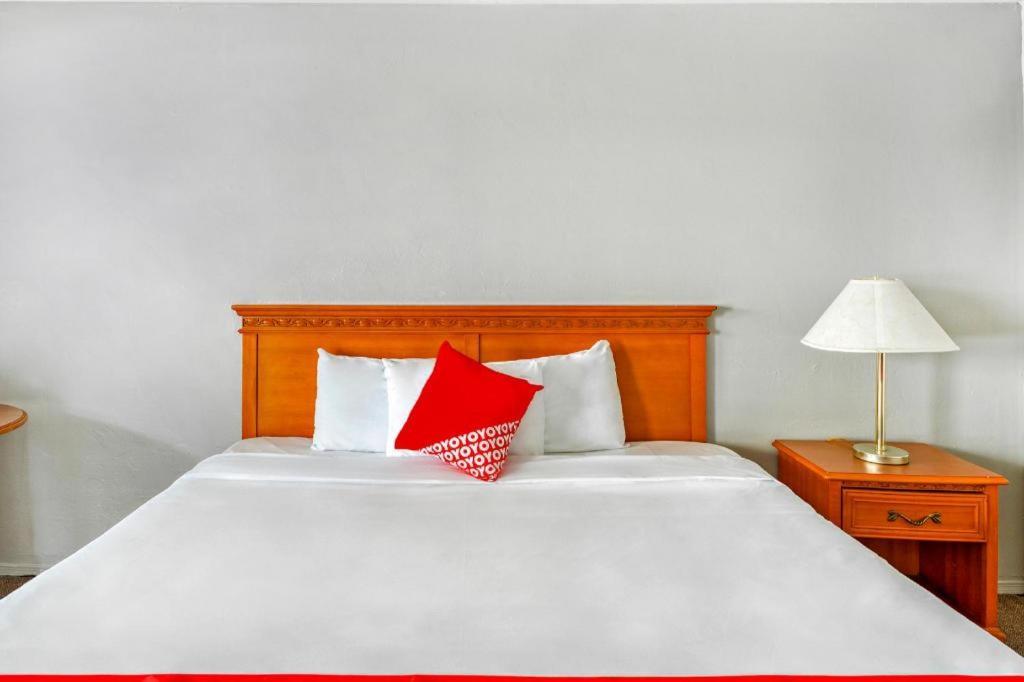 เกตเวย์ โมเทล Hotel ลาสเวกัส ภายนอก รูปภาพ